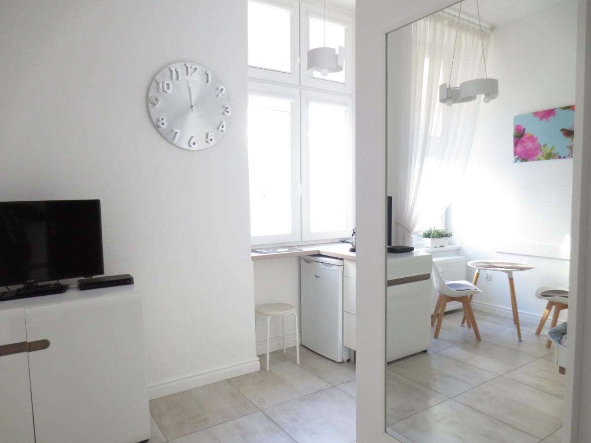 Lovely Apartment In The Heart Of The Old Town Гданьск Экстерьер фото
